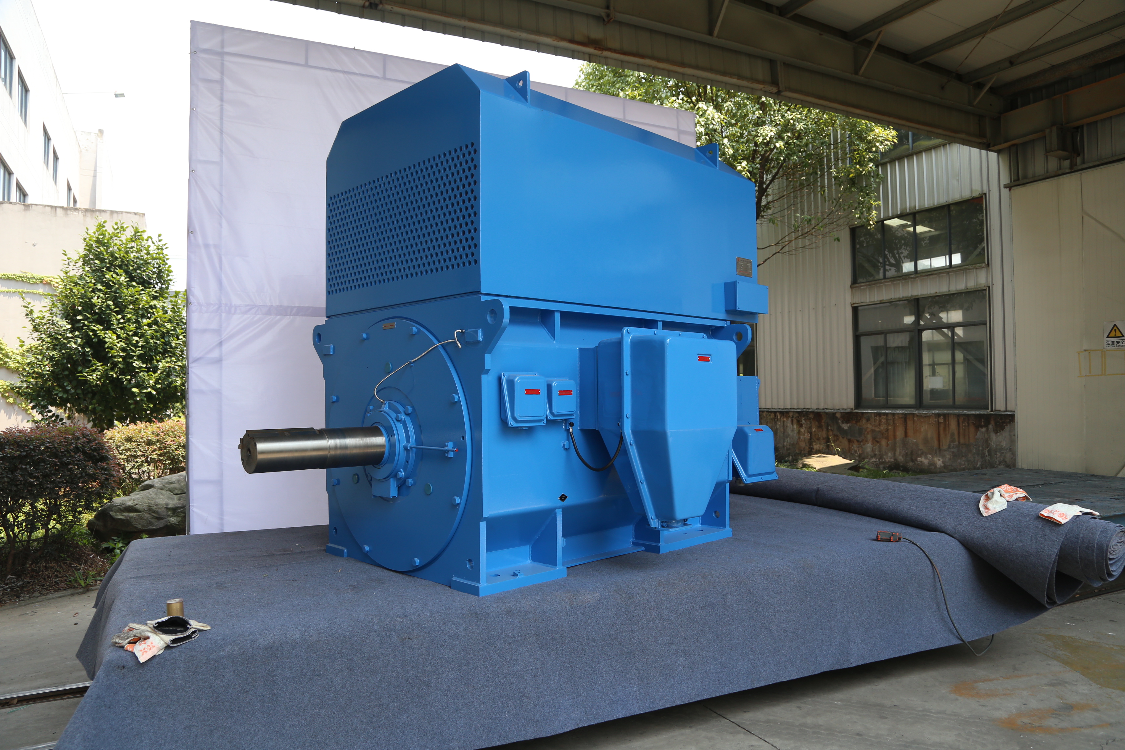 Bidirectional AC Motor For Rolling Mill With Gearbox